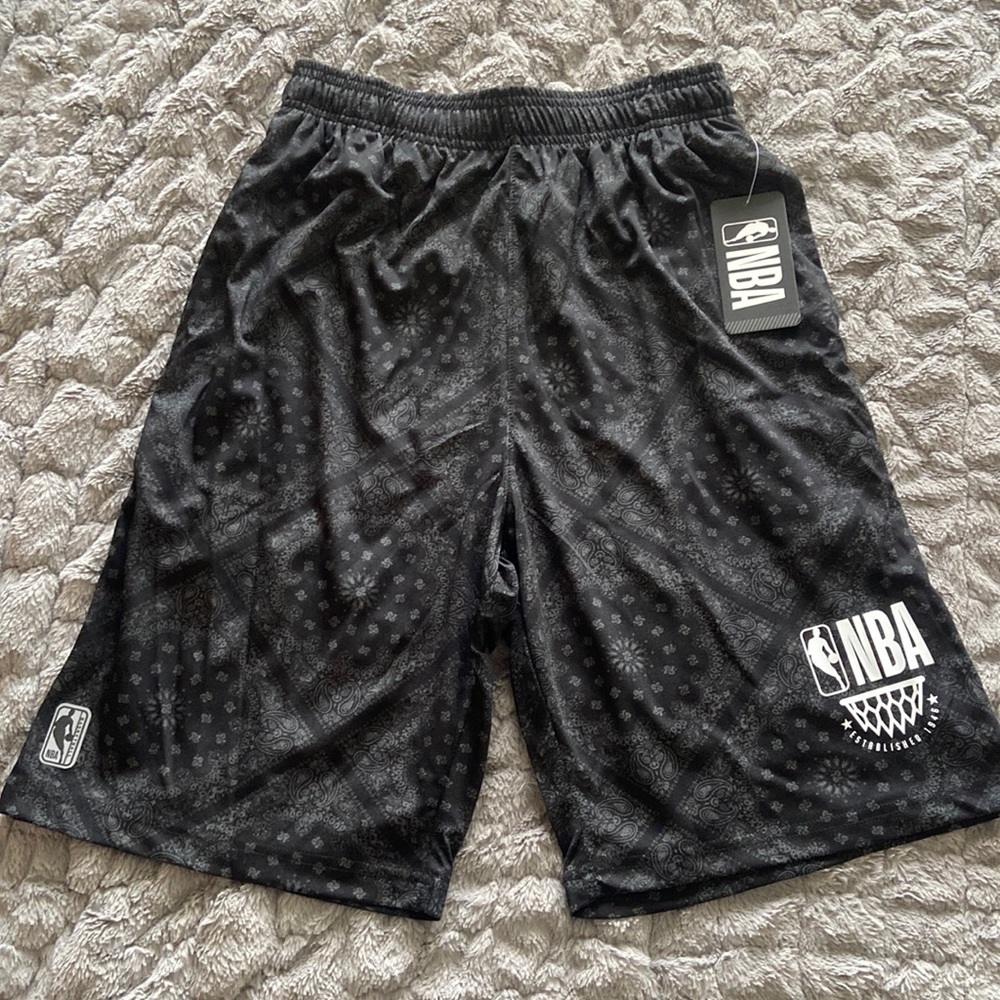 NBA basketball shorts M